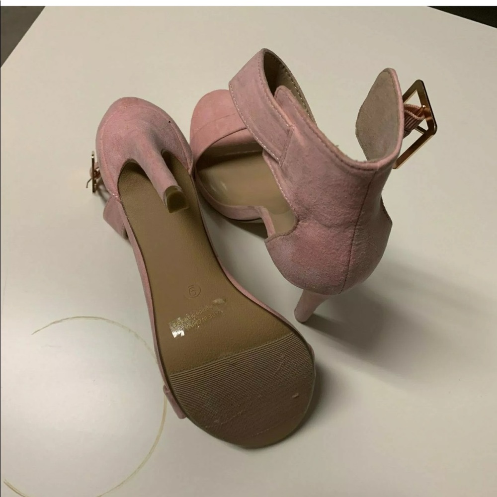 NEW DREAM PAIRS Elegantee Dress Pump Size 9, - Picture 5 of 5